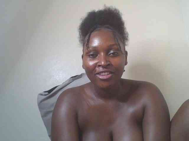 SexyBanni webcam