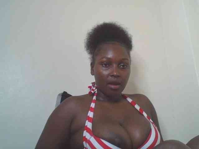 SexyBanni webcam