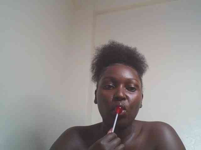 SexyBanni webcam