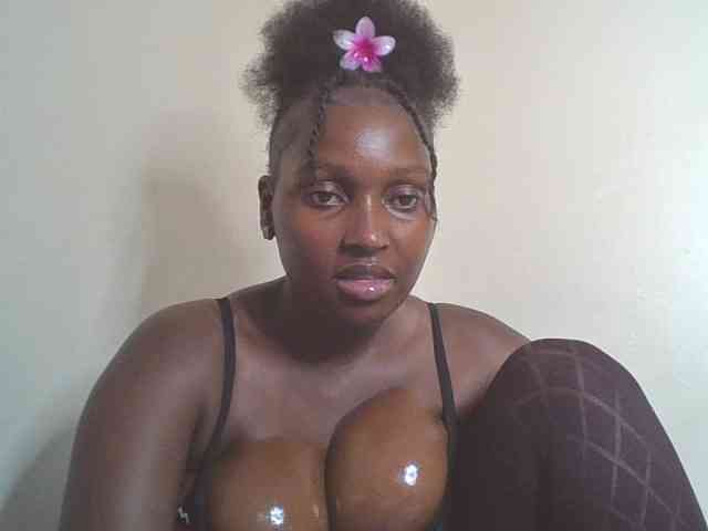 SexyBanni webcam