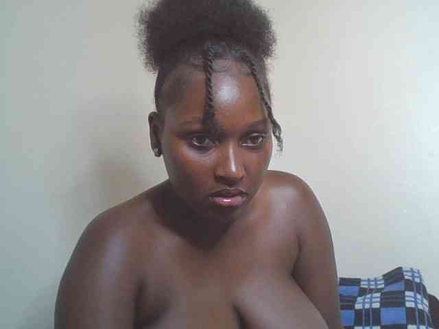 SexyBanni webcam