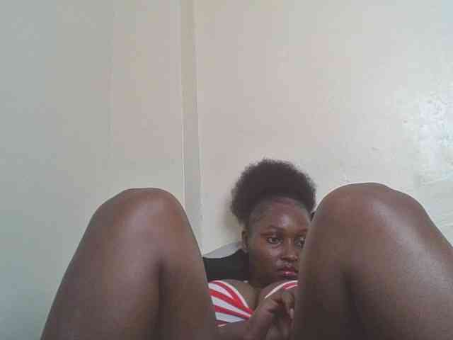 SexyBanni webcam