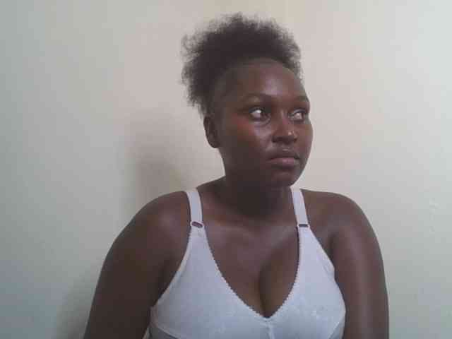SexyBanni webcam