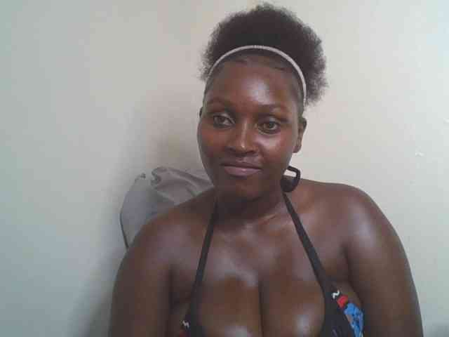 SexyBanni webcam