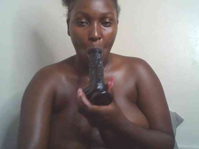 SexyBanni webcam