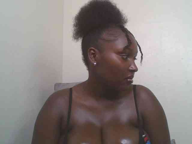SexyBanni webcam