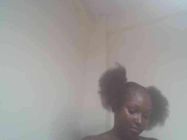 SexyBanni webcam