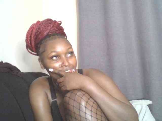 SexyBanni webcam
