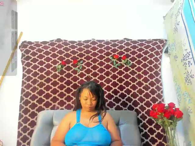 Jaderoxx live cam on BongaCams