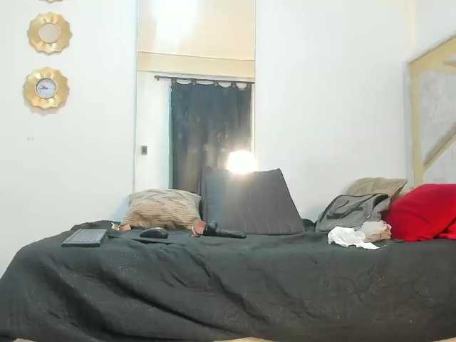 Jaderoxx live cam preview
