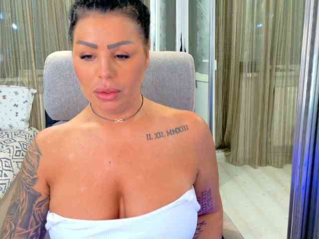 Lunavixe89 webcam