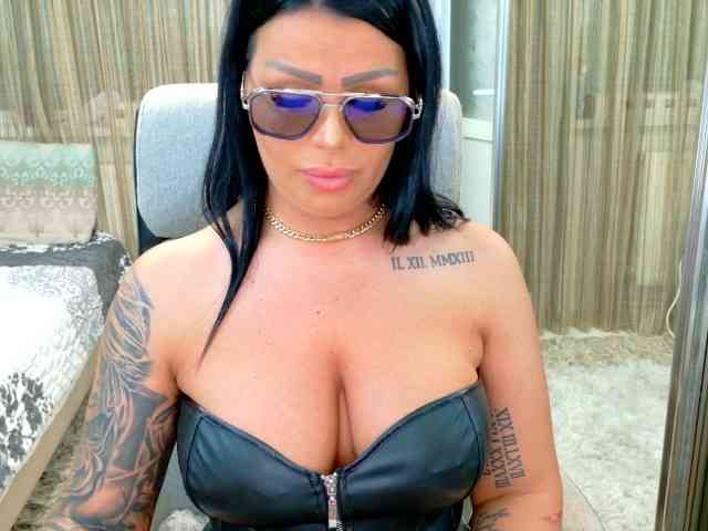 Lunavixe89 webcam