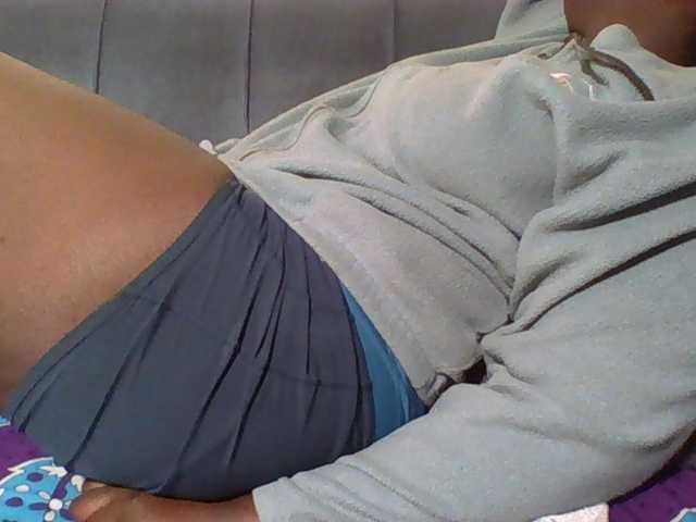 Freshslut live cam preview