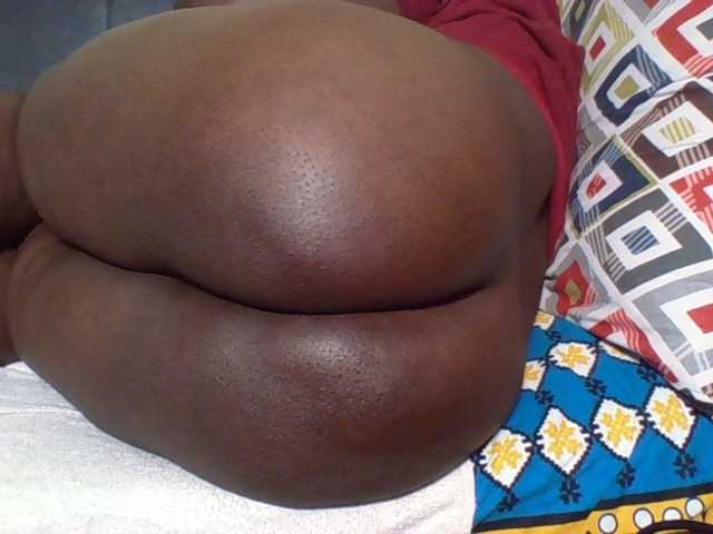 Freshslut webcam bongacams model stream image