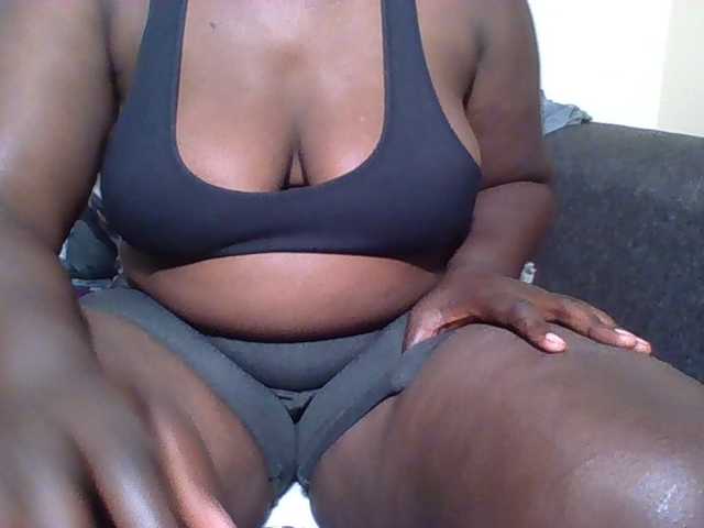 Freshslut live cam on BongaCams