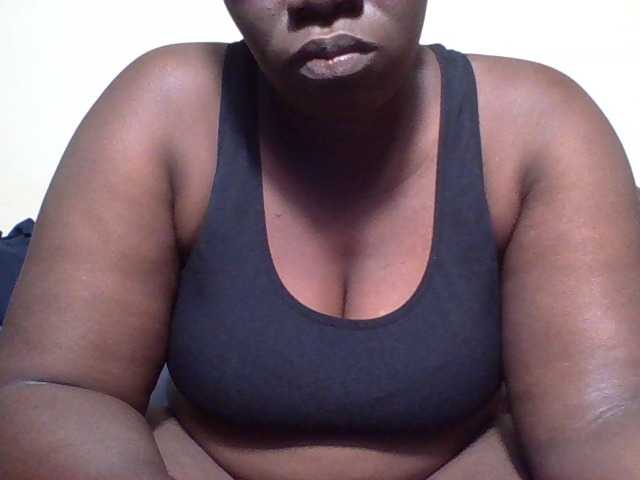 Freshslut live cam preview