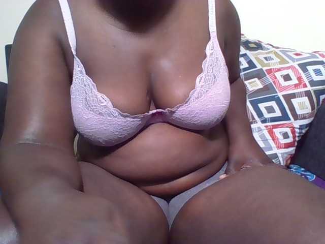 Freshslut live cam on BongaCams