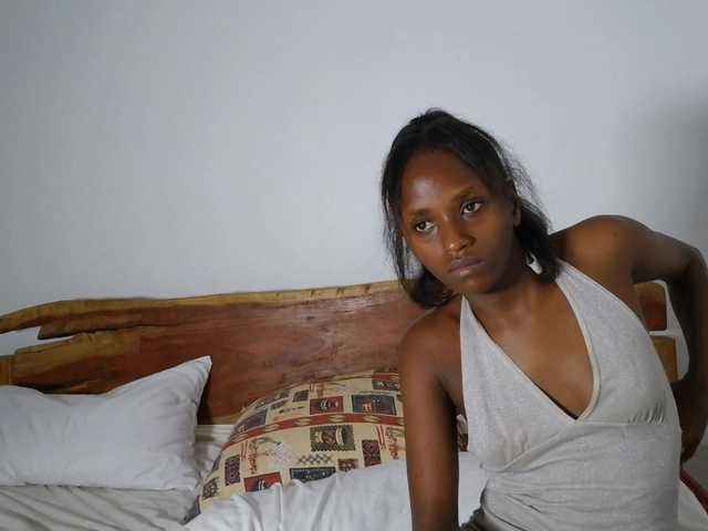 Biancaskye live cam on BongaCams