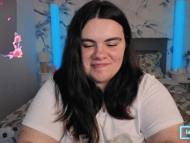 Ukr-Lena live cam on BongaCams