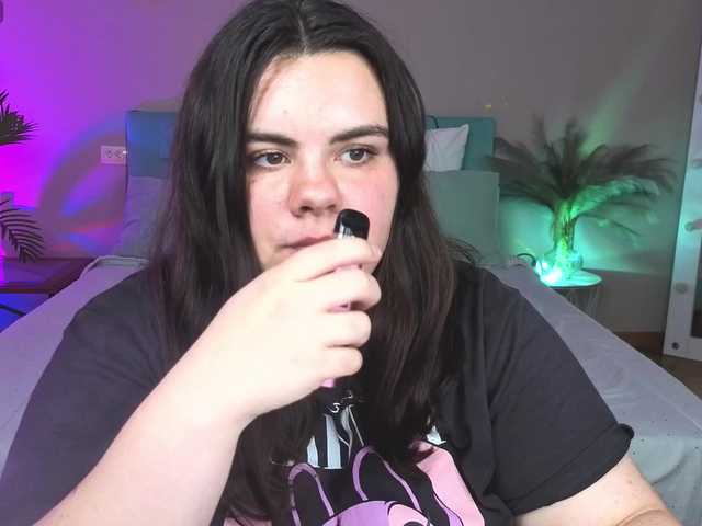 Ukr-Lena live cam on BongaCams