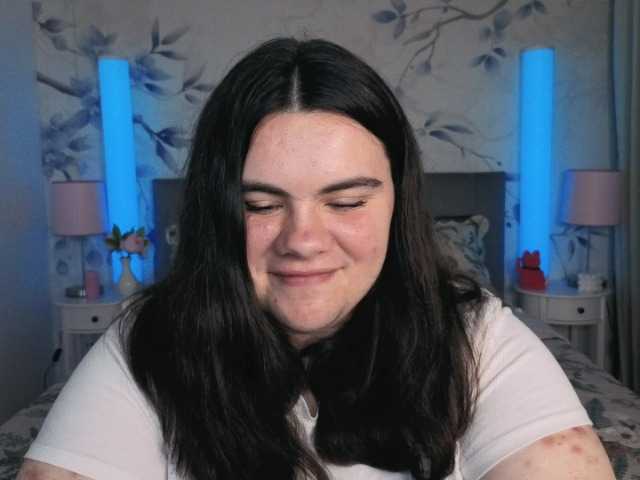 Ukr-Lena live cam on BongaCams