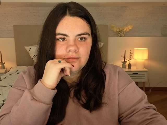 Ukr-Lena live cam on BongaCams