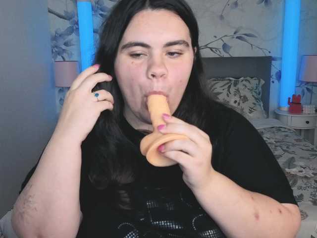 Ukr-Lena live cam on BongaCams