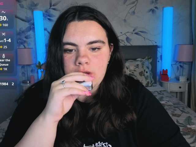 Ukr-Lena live cam on BongaCams
