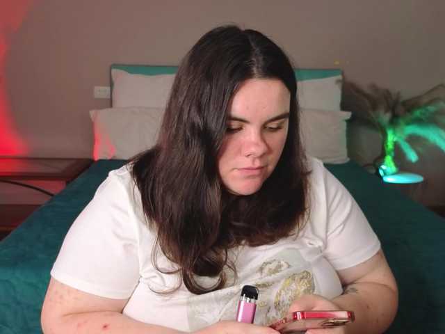 Ukr-Lena live cam on BongaCams