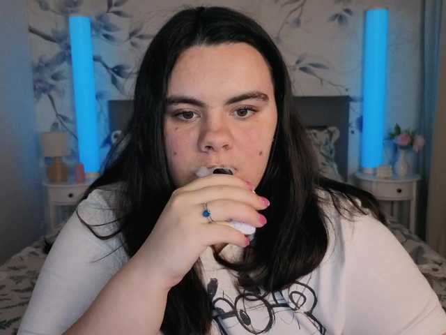 Ukr-Lena live cam on BongaCams