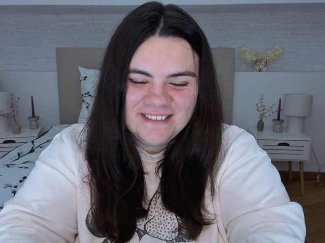 Ukr-Lena live cam on BongaCams