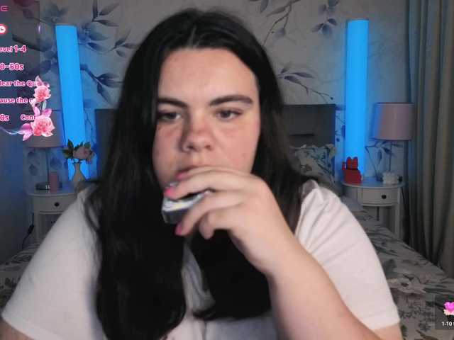 Ukr-Lena live cam on BongaCams