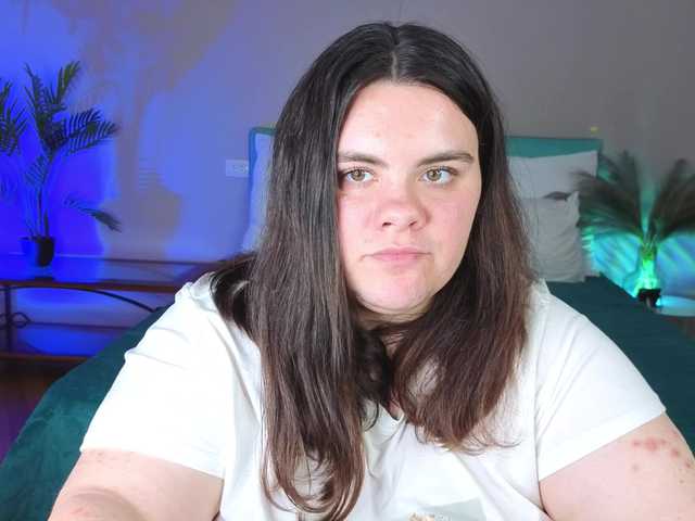 Ukr-Lena live cam on BongaCams