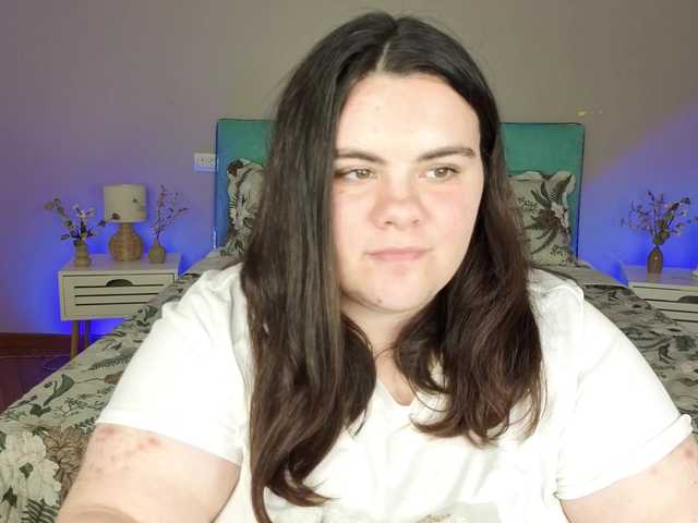 Ukr-Lena live cam on BongaCams