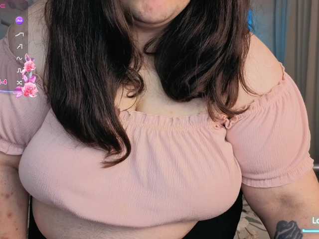 Ukr-Lena live cam on BongaCams