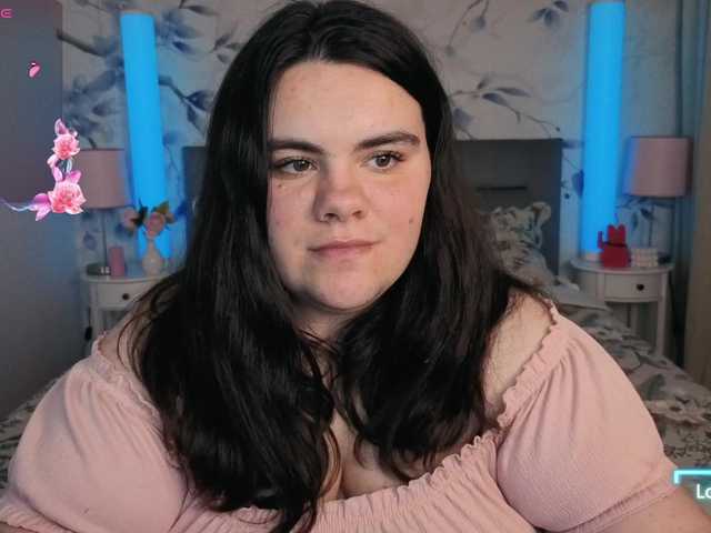 Ukr-Lena live cam on BongaCams