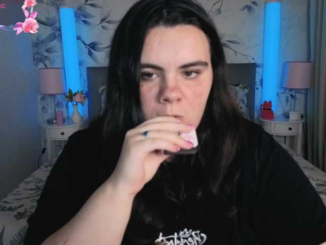 Ukr-Lena live cam on BongaCams