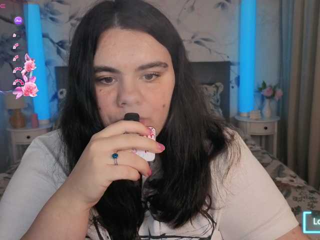 Ukr-Lena live cam on BongaCams