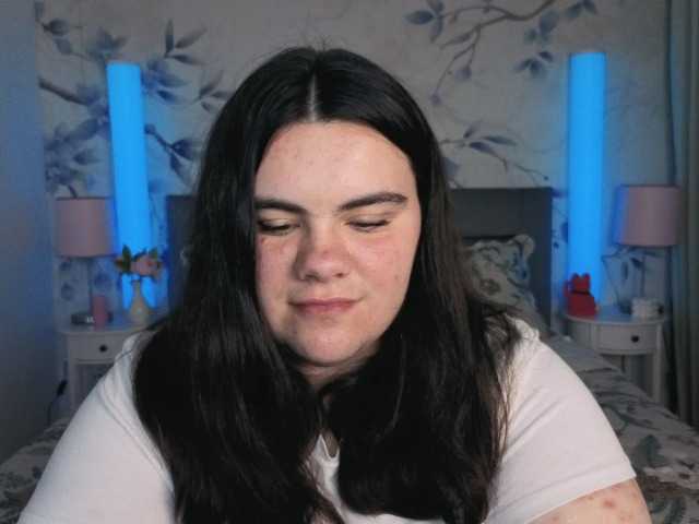 Ukr-Lena live cam on BongaCams