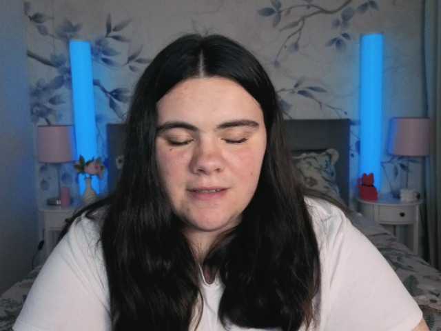 Ukr-Lena live cam on BongaCams