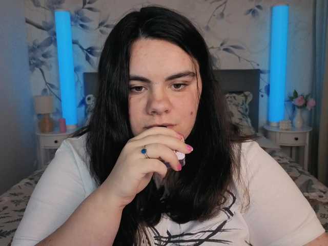 Ukr-Lena live cam on BongaCams