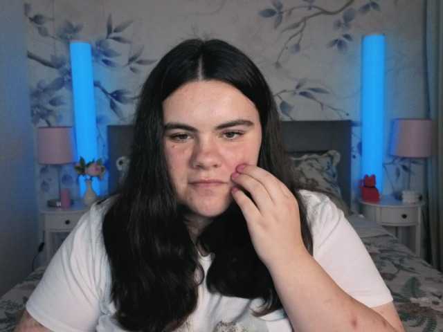 Ukr-Lena live cam on BongaCams