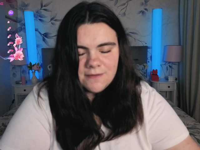 Ukr-Lena live cam on BongaCams