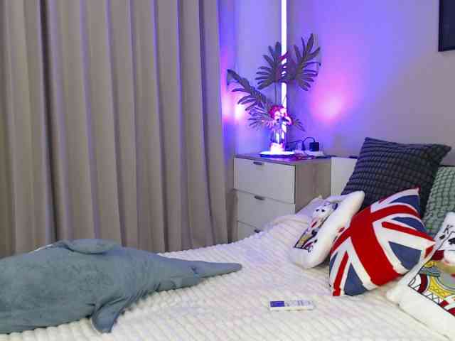 lilypeachxxx webcam