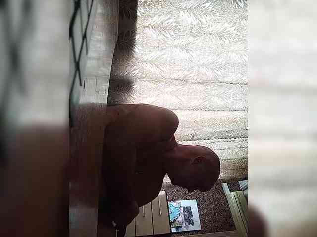 Starley76 Live Webcam on BongaCams