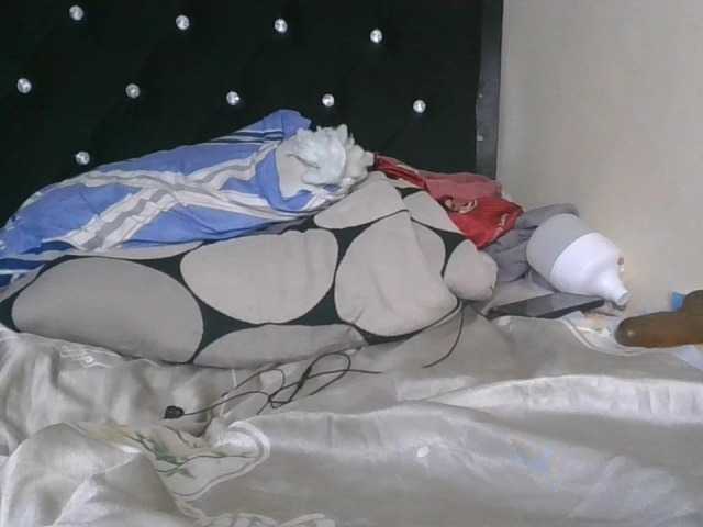 spicyvibee254 live cam on BongaCams