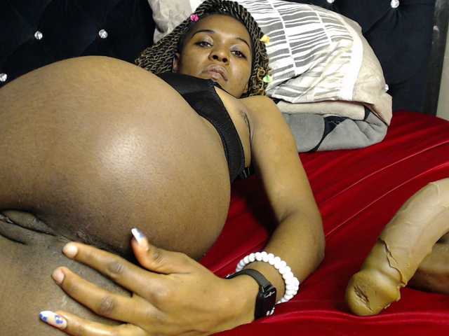 spicyvibee254 live cam preview