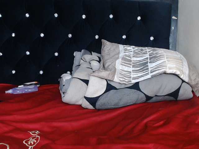 spicyvibee254 live cam on BongaCams