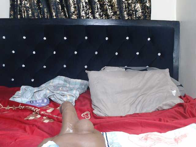 spicyvibee254 live cam on BongaCams