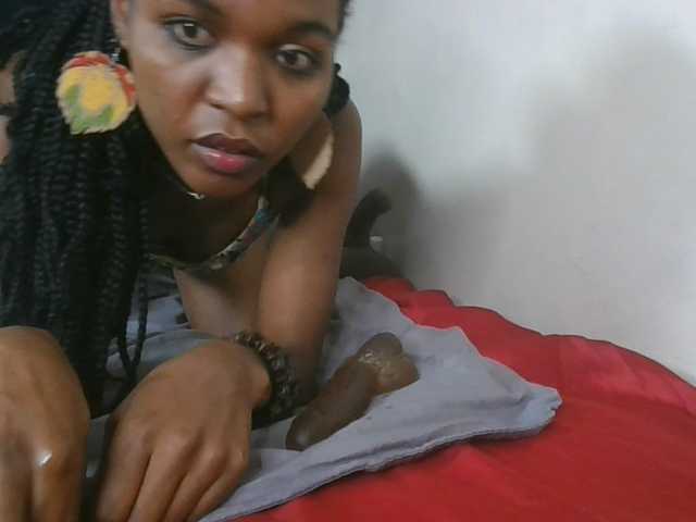 spicyvibee254 live cam on BongaCams